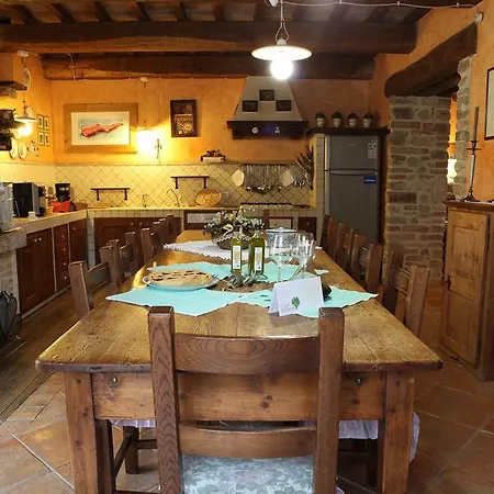 Sleeps 10 Pool Air Con Wifi *