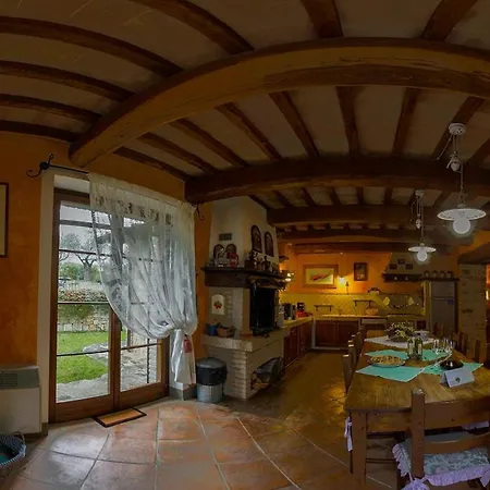 Villa Sleeps 10 Pool Air Con Wifi *